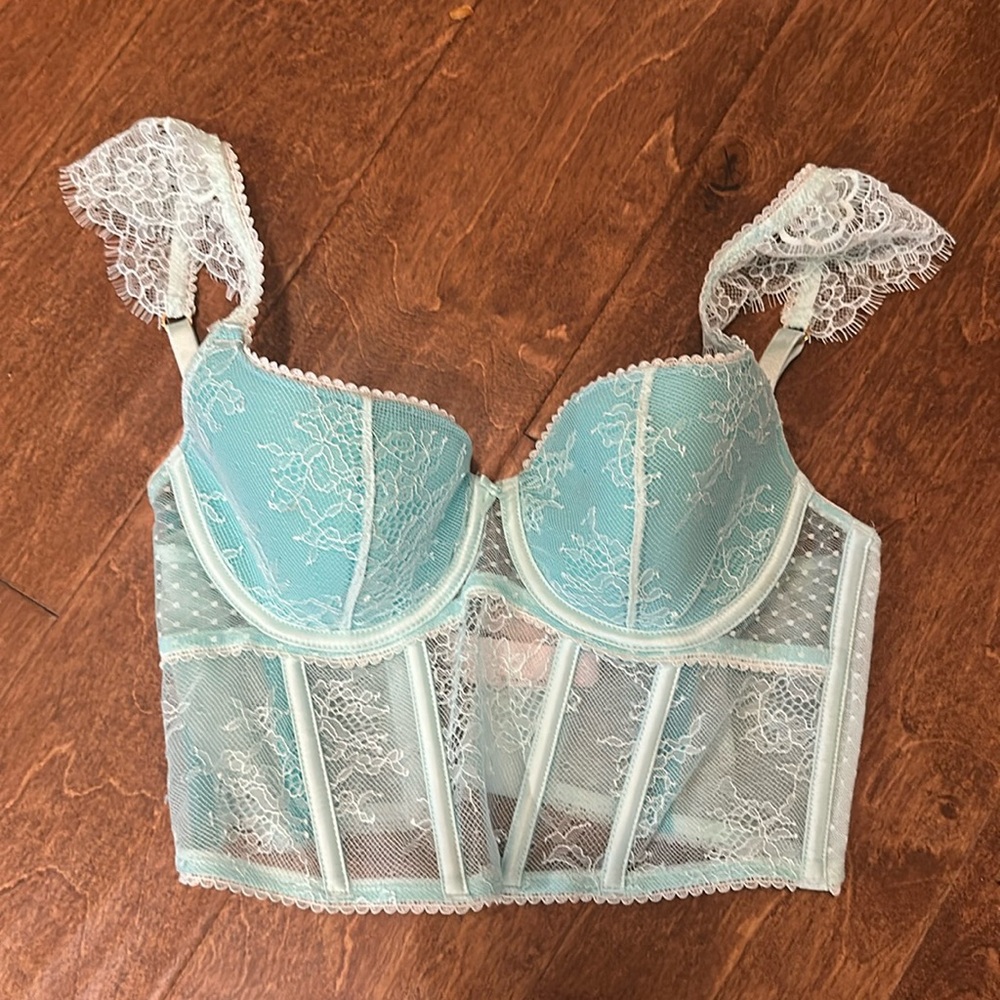 Victoria’s Secret bustiers corset with flutter shoulders, aqua blue lace size s